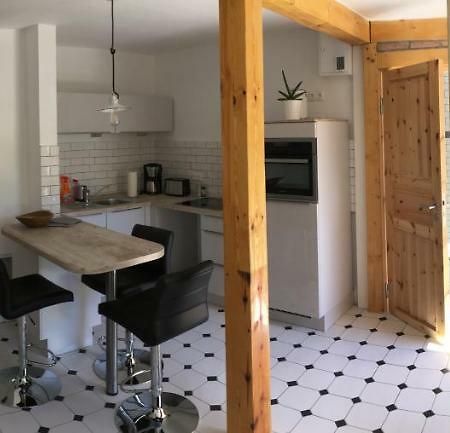 Ferienwohnung Kroepelin Екстер'єр фото